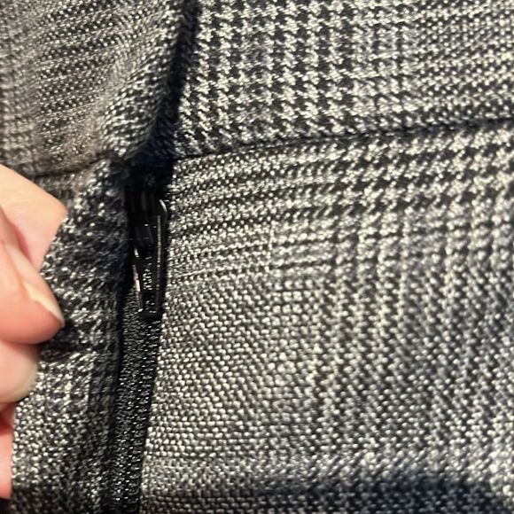 Calvin‎ Klein Black/Grey Plaid Lined Skirt Size 12 Nwot - Picture 4 of 13